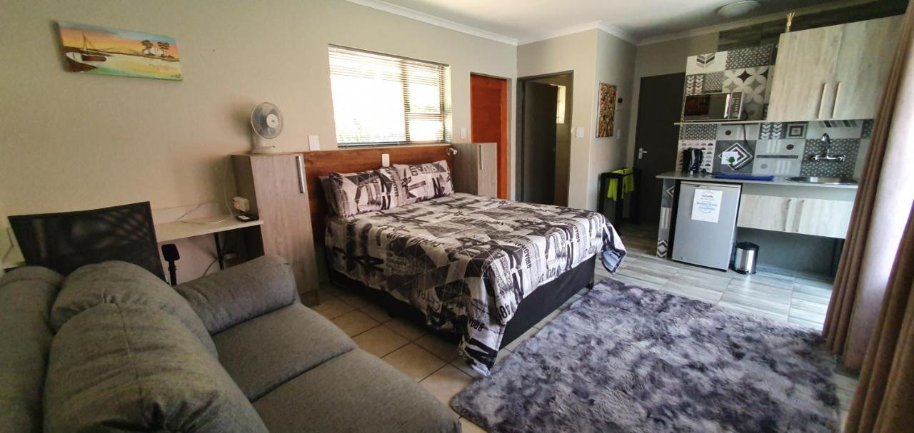 Meadows Guesthouse Germiston Eksteriør billede